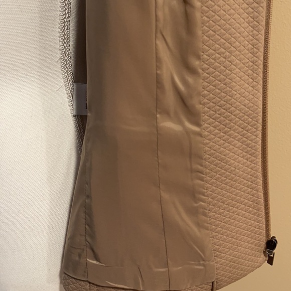 Talbots - Picture 5 of 7